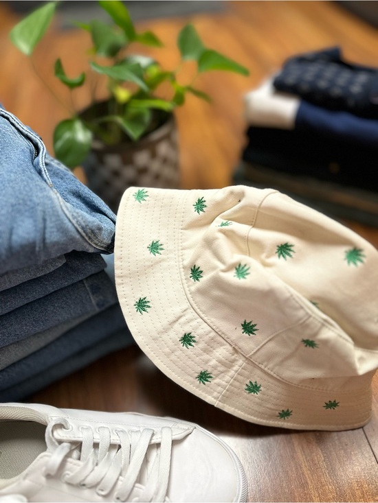 Tilly's Other - Tilly's Beige Bucket Hat with Green Leaf Embroidery